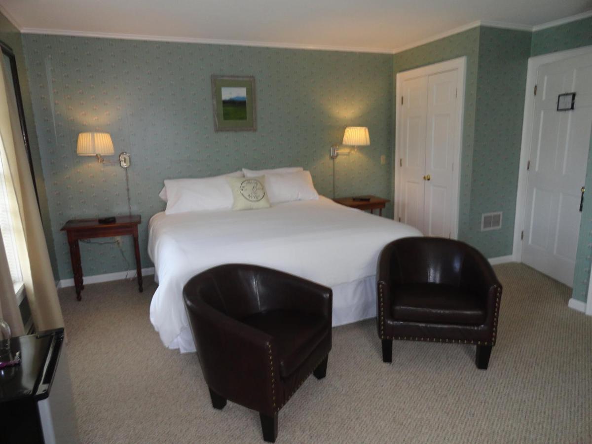 The Bond 1786 Inn (Adults Only) Warrensburg Cameră foto
